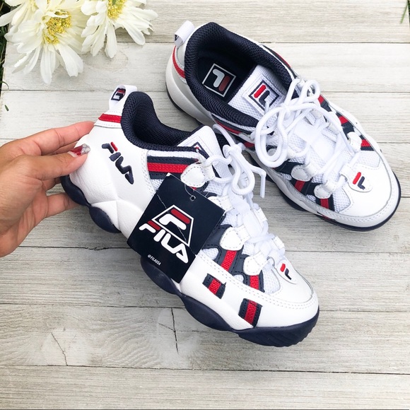Fila Shoes - FILA Sneakers Size 5